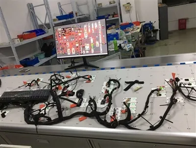 Mikä on ajoneuvon johtosarja?